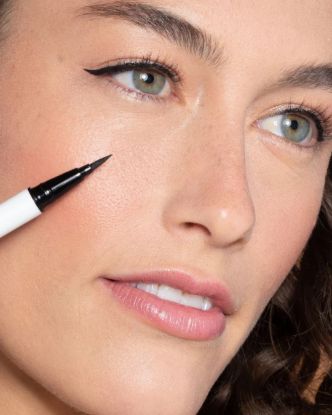 Picture of Clean Line Liquid Liner